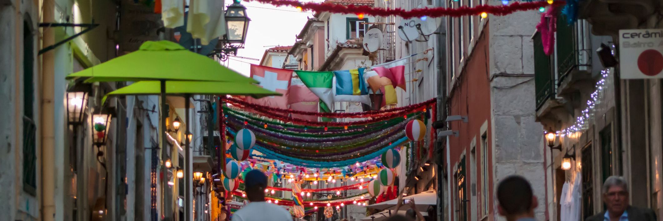 Green-street-Lisbon-portugal.jpg