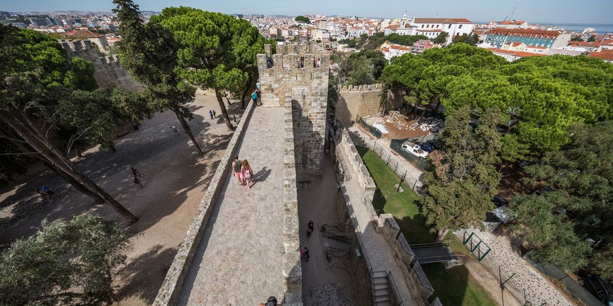 St-Georges-Castle-Lisbon.jpg