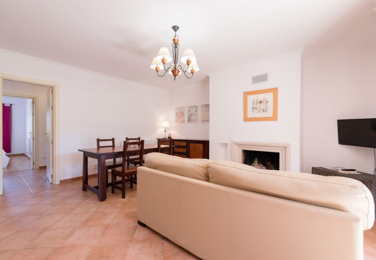 Apartamento en Herdade da Aroeira - Apartment Nitin