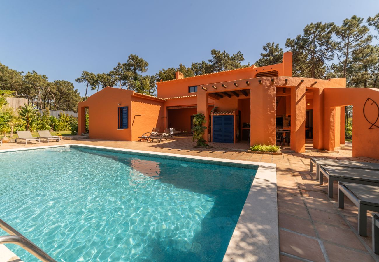 Villa en Herdade da Aroeira - Villa Bambu