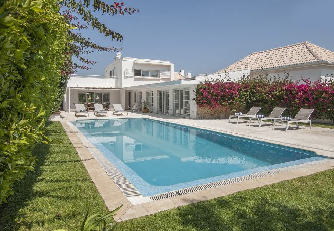 Villa en Aldeia do Meco - Villa Linda
