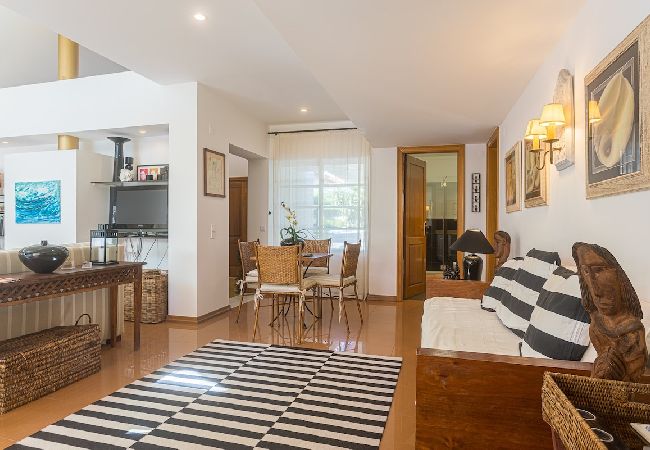 Villa en Península de Tróia - Villa Niki Villa en Península de Tróia - Villa Niki