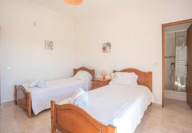 Villa en Almancil - Villa Misofia Villa en Almancil - Villa Misofia