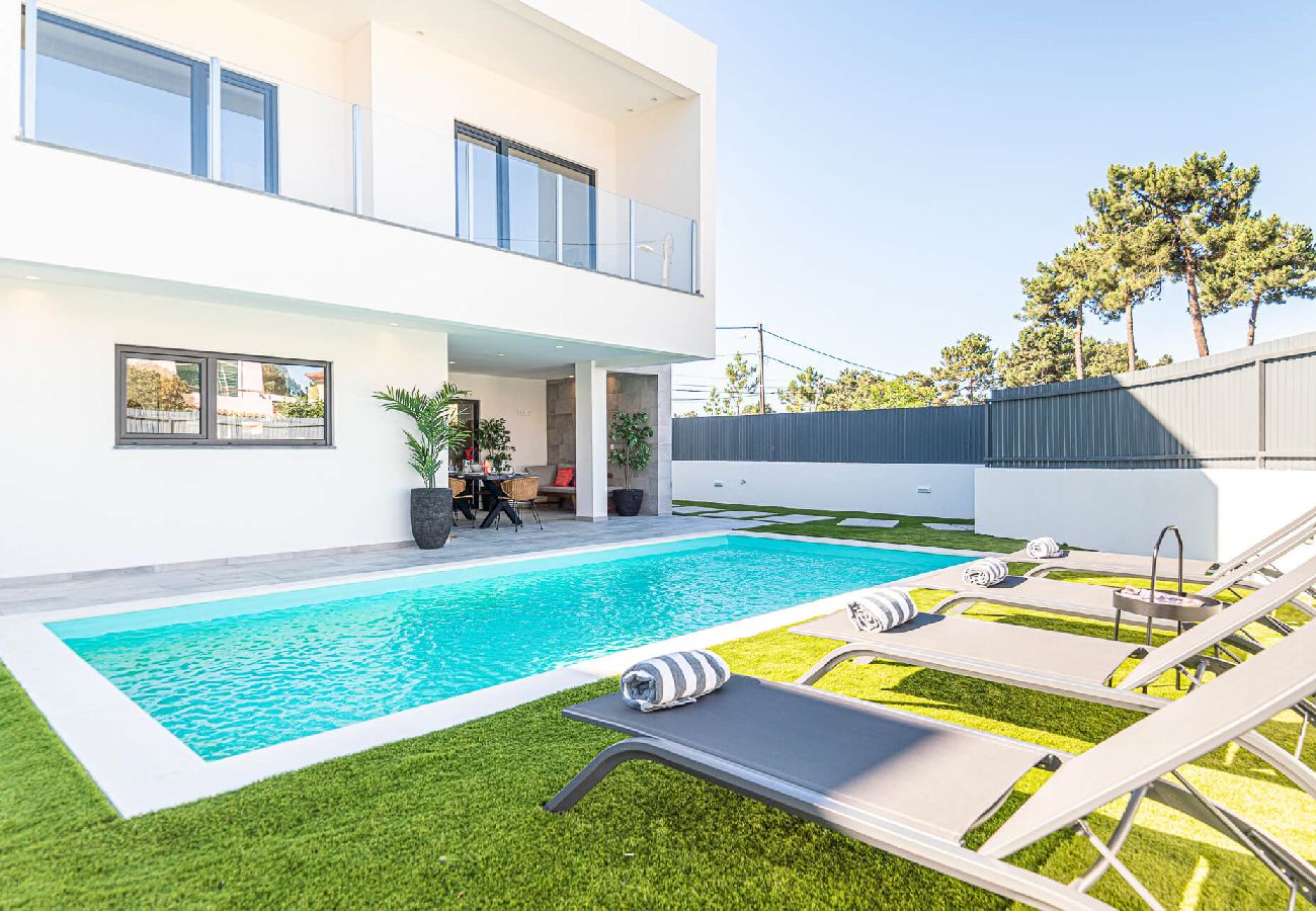 Villa en Aroeira - Villa Cuca