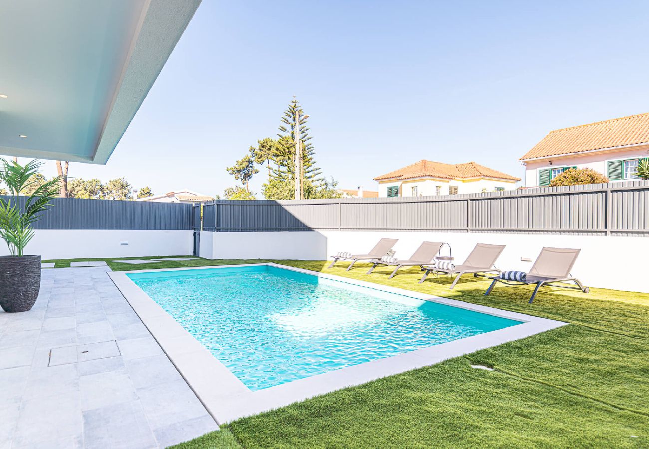 Villa en Aroeira - Villa Cuca