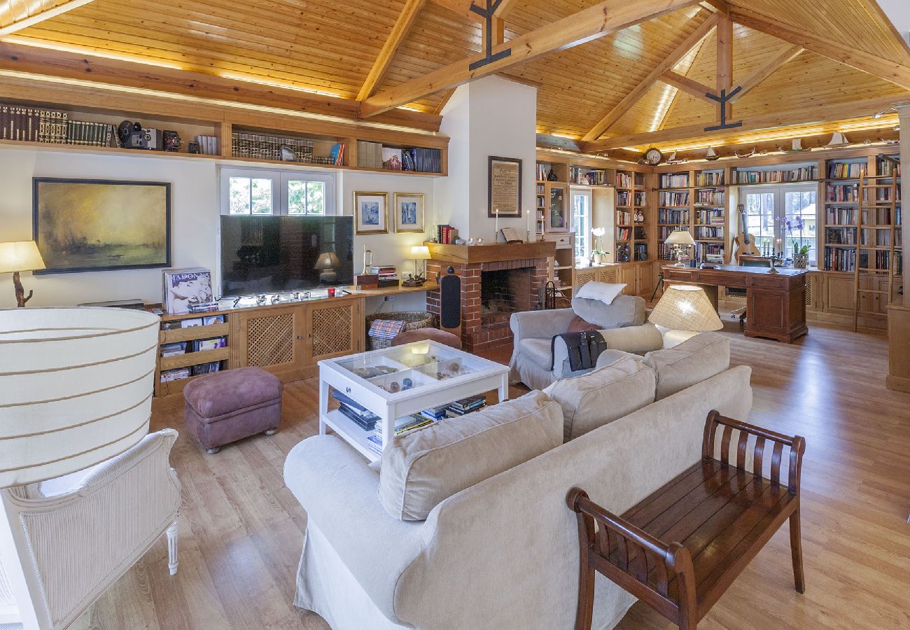 Villa en Herdade da Aroeira - Villa Gerbera
