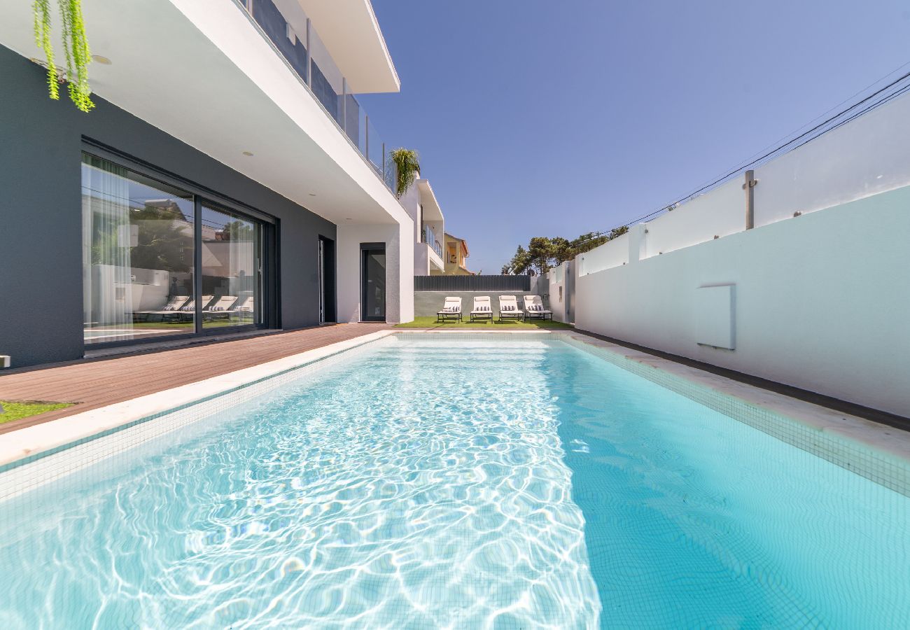 Villa en Aroeira - Villa Alva