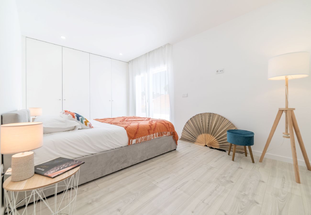 Villa en Aroeira - Villa Alva