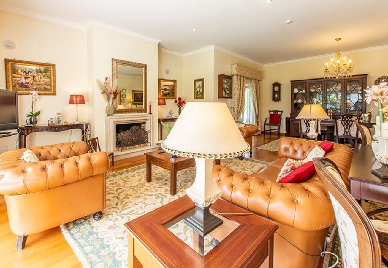 Villa à Herdade da Aroeira - Villa Alecrim