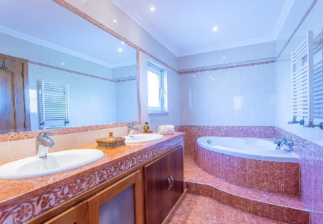 Villa à Azeitão - Villa Alegre Villa à Azeitão - Villa Alegre