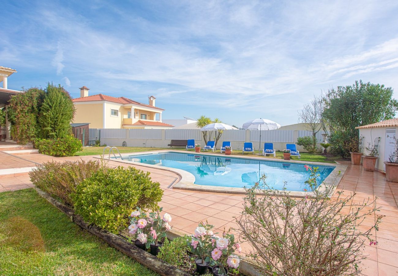Villa à Azeitão - Villa Alegre
