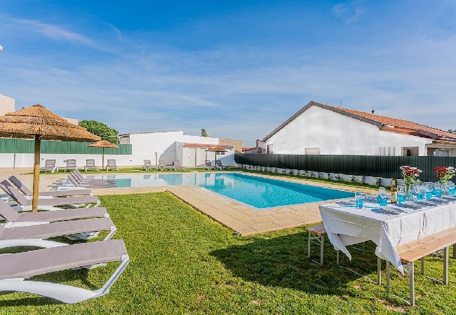 Villa à Charneca de Caparica - Villa Mena Villa à Charneca de Caparica - Villa Mena