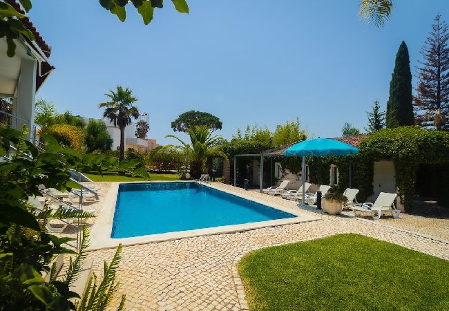 Villa à Quarteira - Villa Sara Villa à Quarteira - Villa Sara