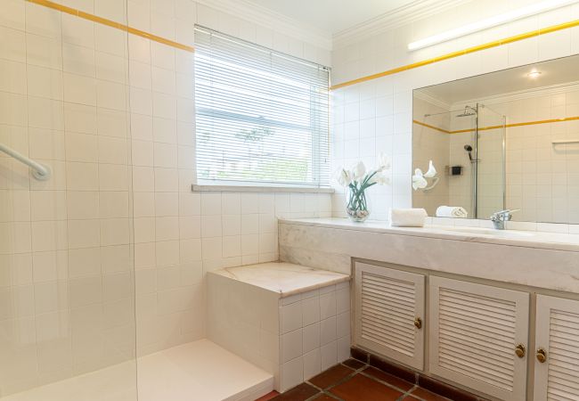 Villa à Península de Tróia - Villa Yara Villa à Península de Tróia - Villa Yara