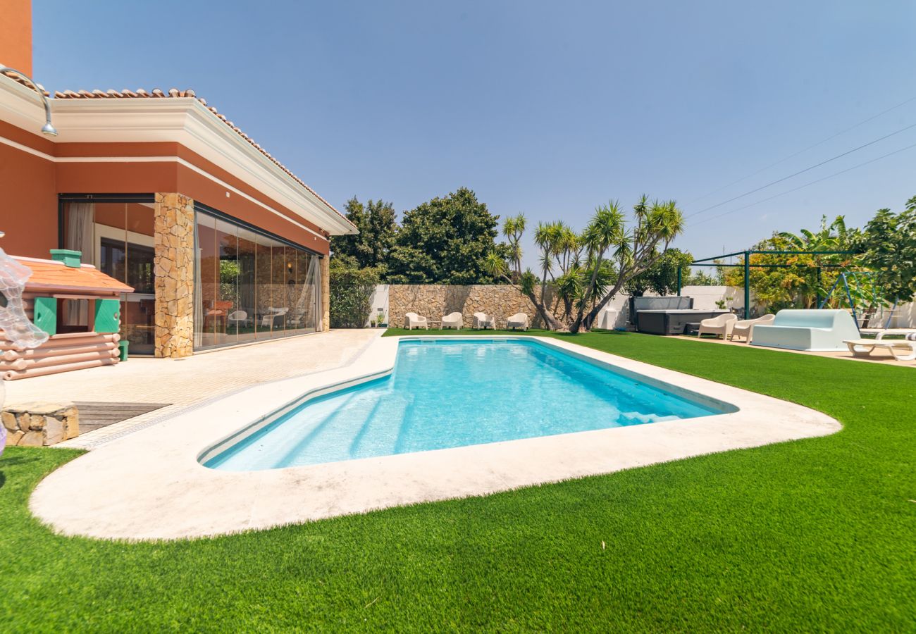 Villa à Quinta do Conde - Villa Aura