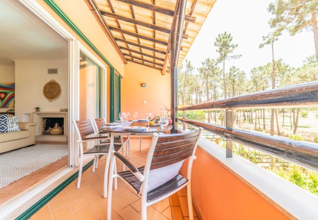 Apartamento em Herdade da Aroeira - Apartment Nitin
