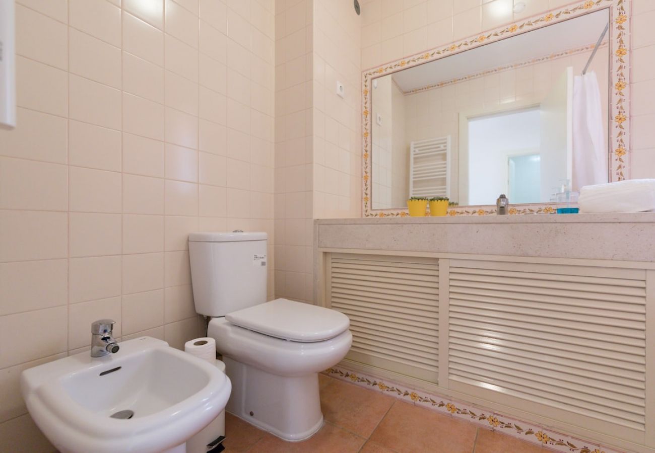 Apartamento em Herdade da Aroeira - Apartment Nitin