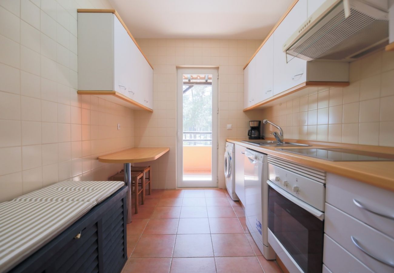 Apartamento em Herdade da Aroeira - Apartment Nitin