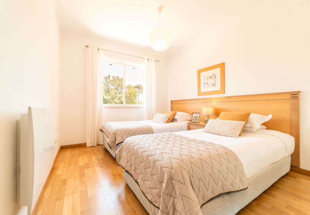Apartamento em Herdade da Aroeira - Apartment Nitin