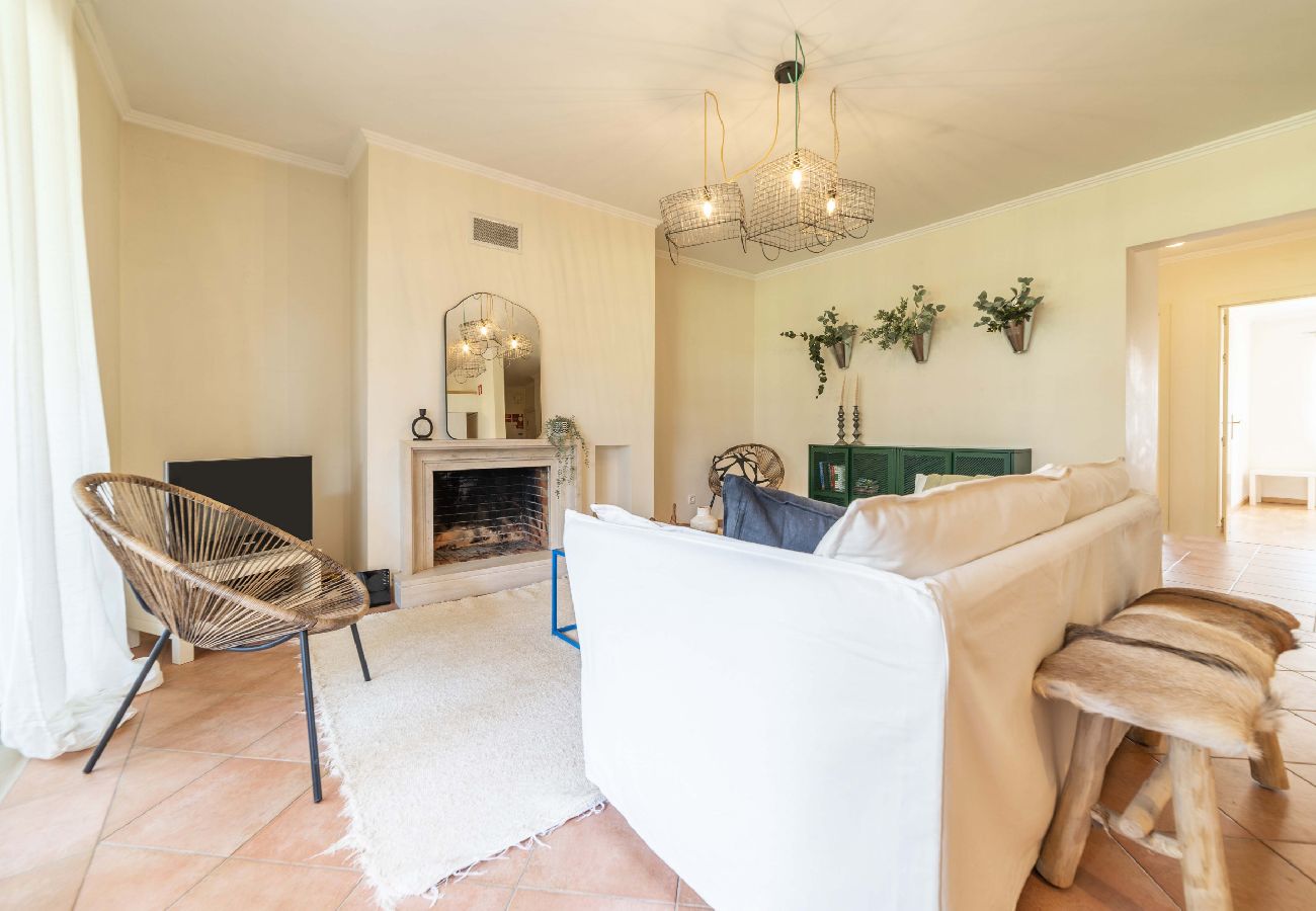 Apartamento em Herdade da Aroeira - Apartment Pedro