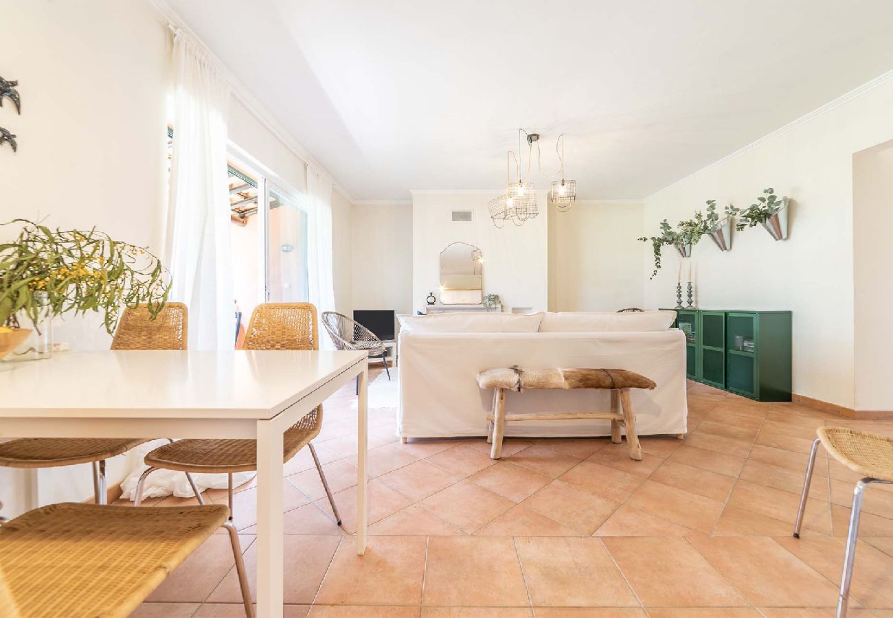 Apartamento em Herdade da Aroeira - Apartment Pedro