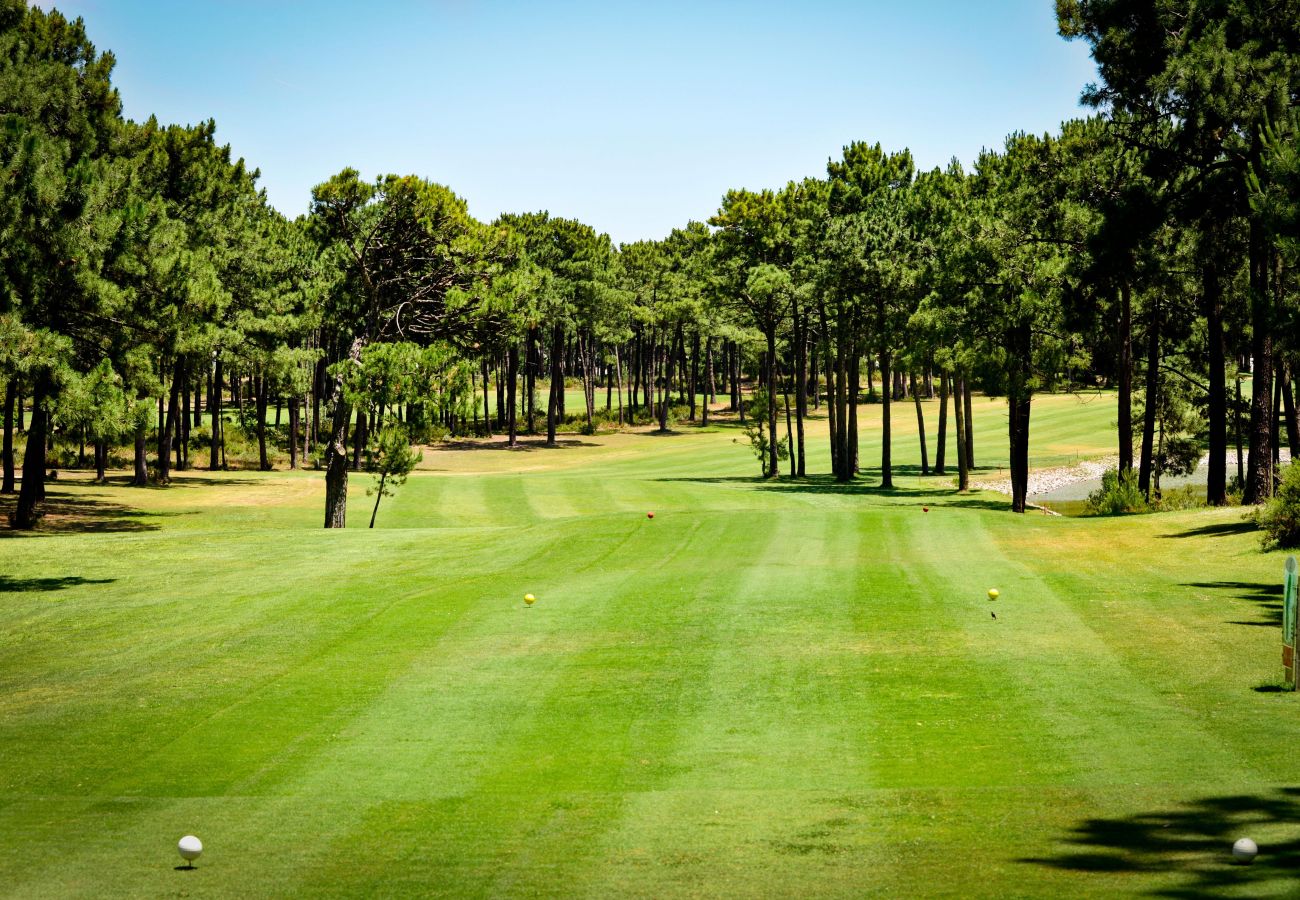 Villa em Herdade da Aroeira - Villa Alecrim