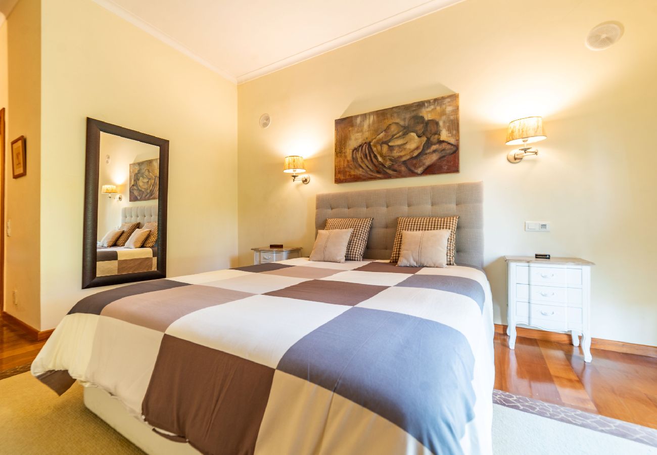 Villa em Herdade da Aroeira - Villa Alecrim