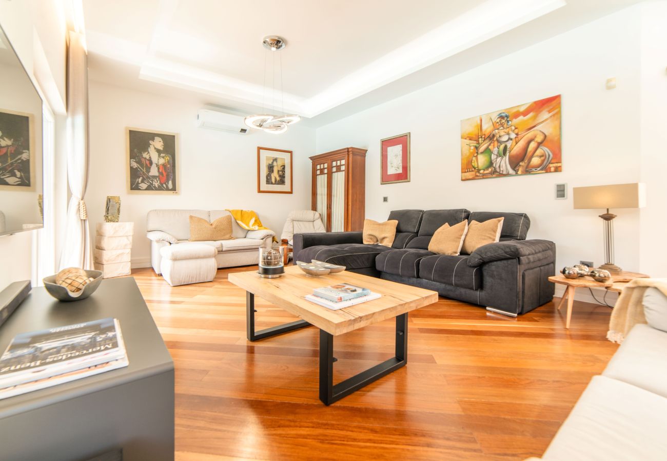 Villa em Herdade da Aroeira - Villa dos Narcisos