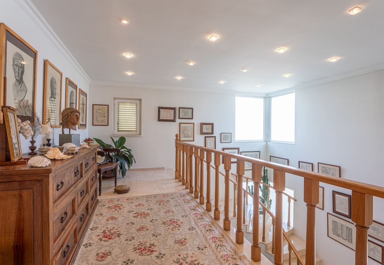 Villa em Azeitão - Villa Alegre