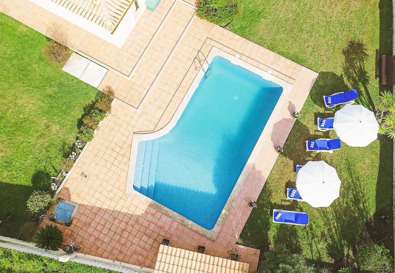 Villa em Azeitão - Villa Alegre