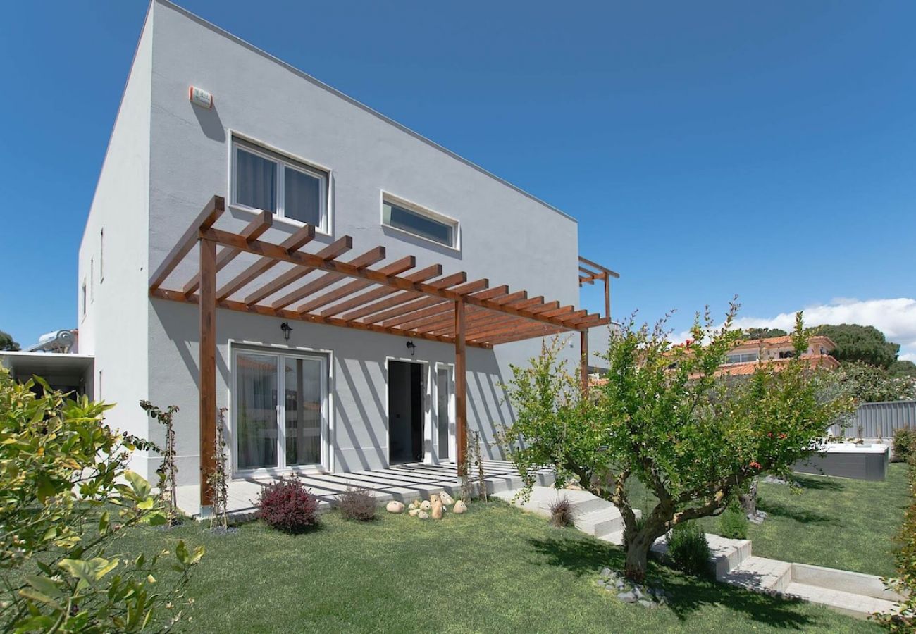 Villa em Lagoa de Albufeira - Happy Villa