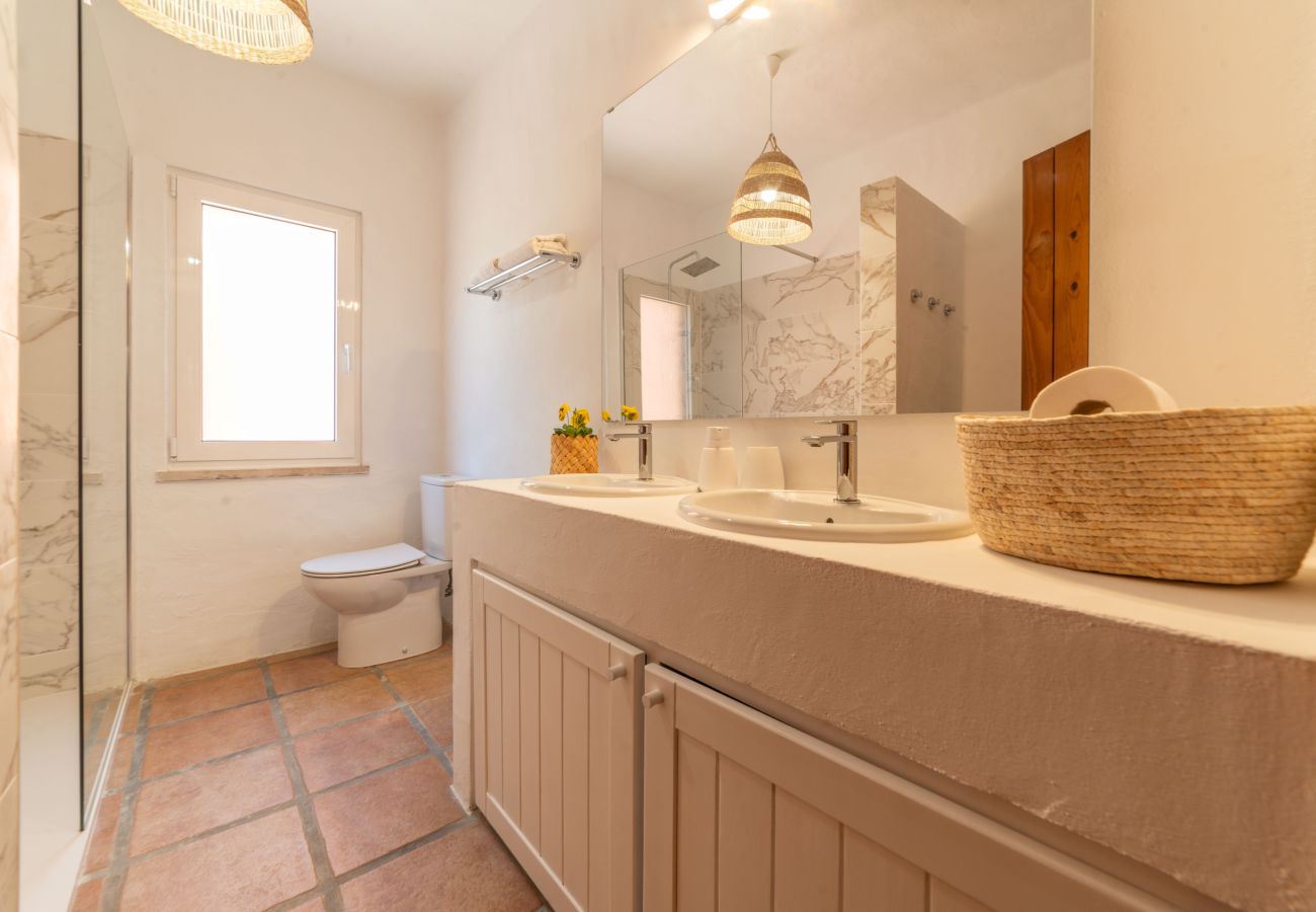 Villa em Herdade da Aroeira - Villa Bambu