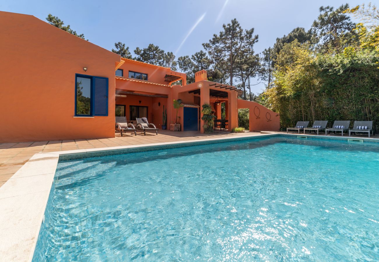 Villa em Herdade da Aroeira - Villa Bambu