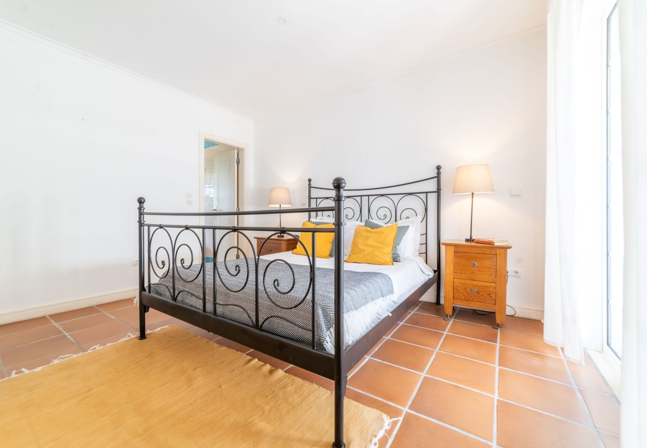 Villa em Herdade da Aroeira - Villa Aster