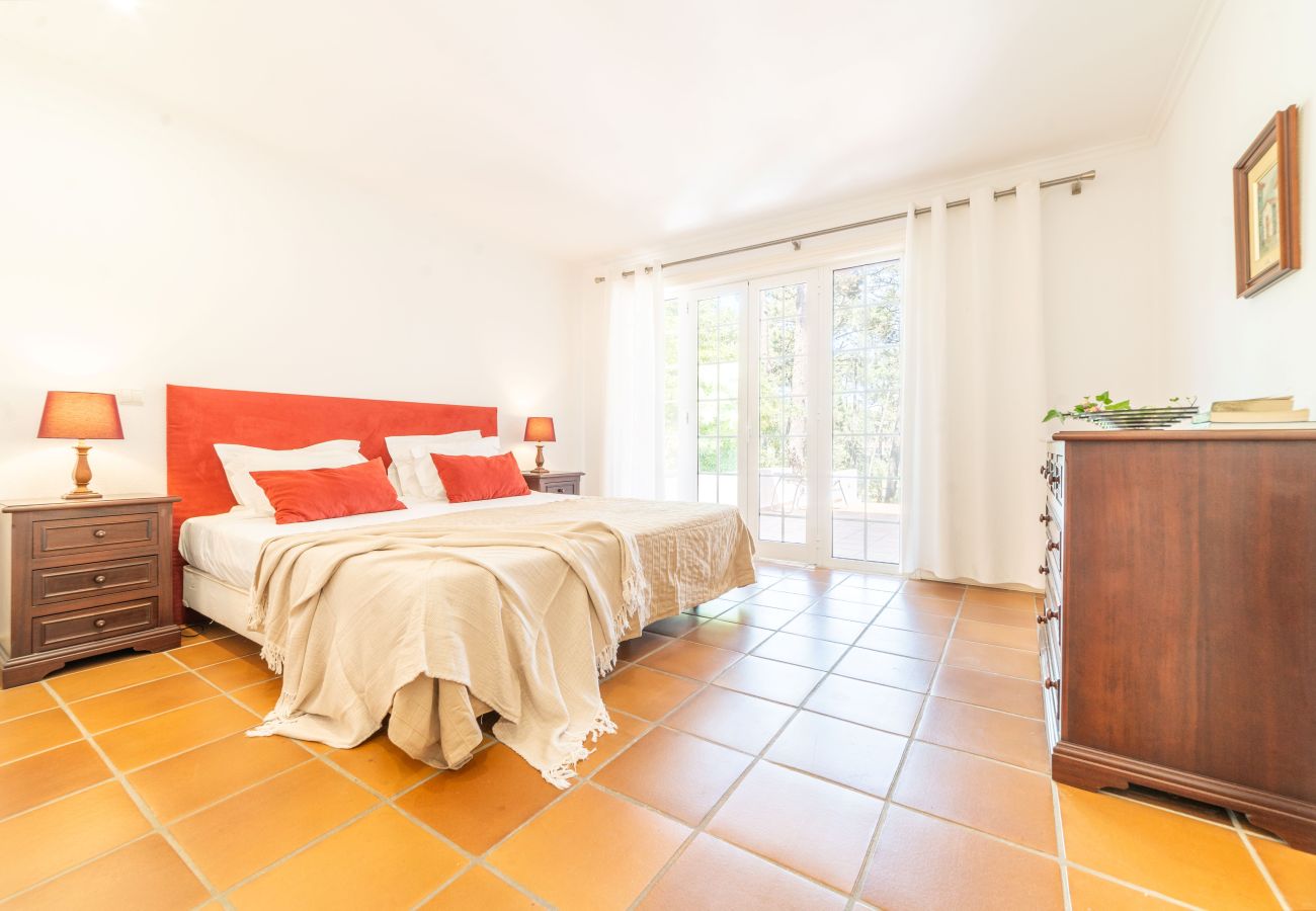 Villa em Herdade da Aroeira - Villa Aster