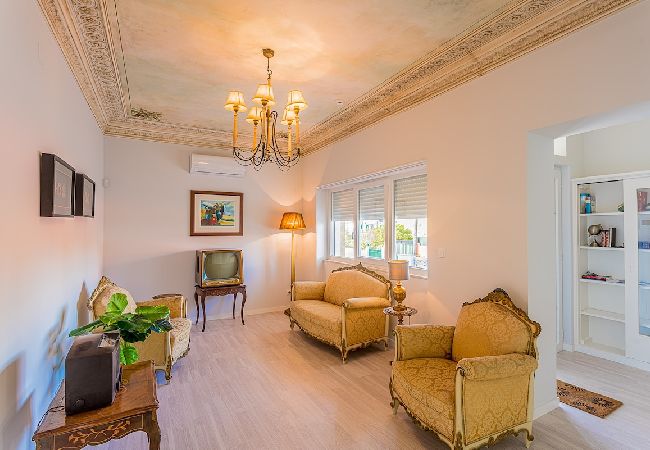 Villa em Charneca de Caparica - Villa Mena Villa em Charneca de Caparica - Villa Mena