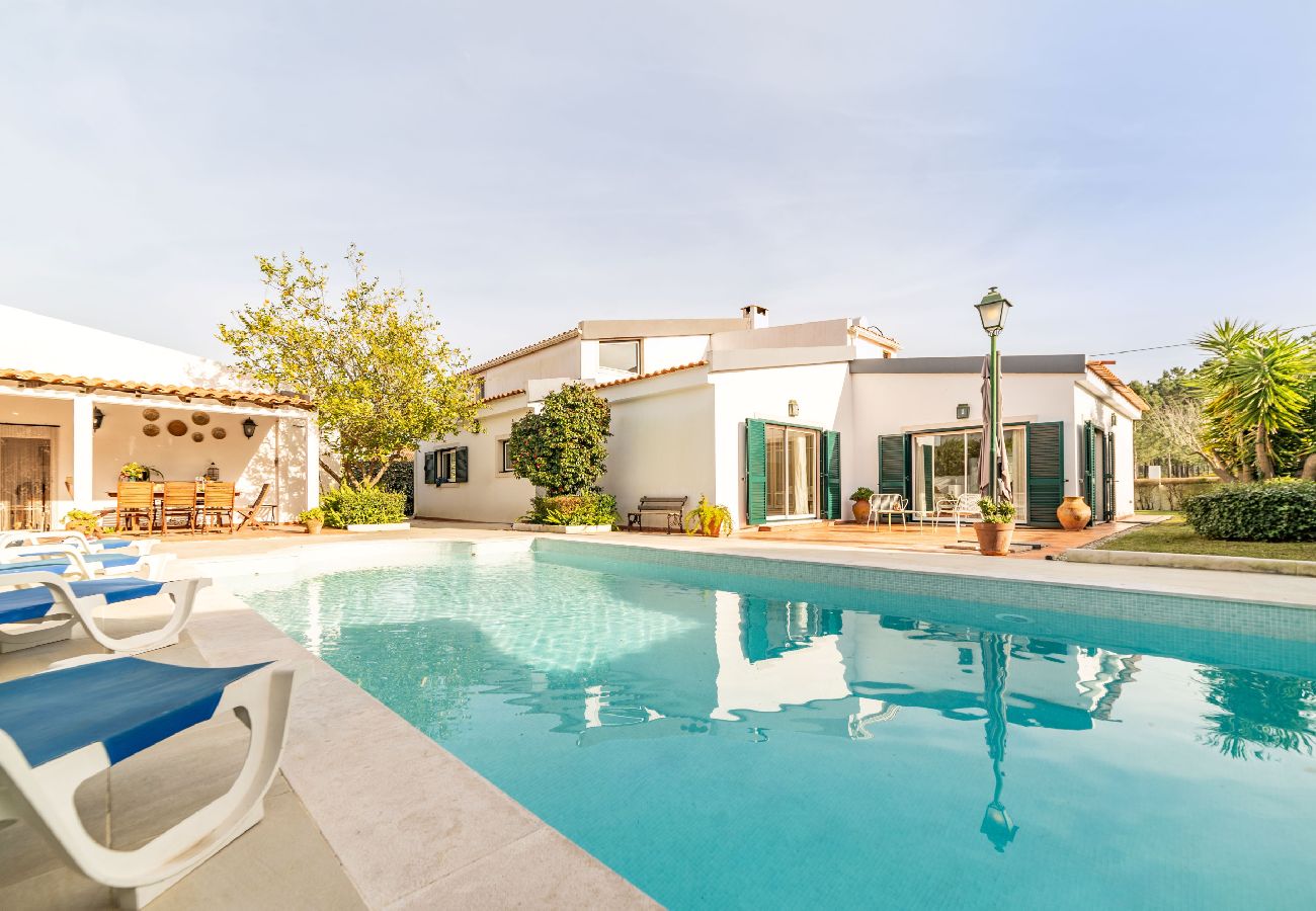 Villa em Aroeira - Villa Goreti
