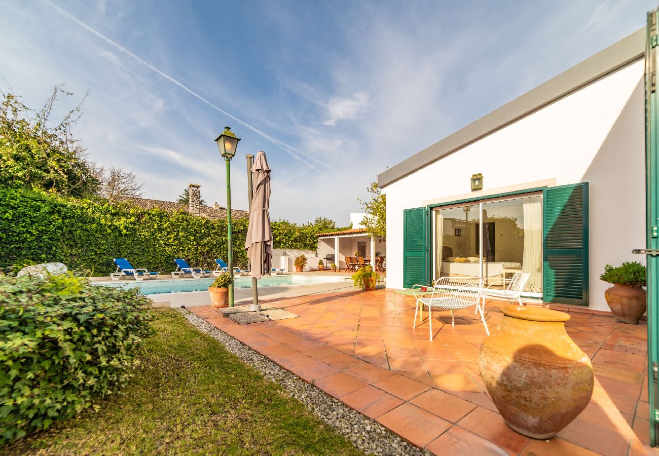 Villa em Aroeira - Villa Goreti