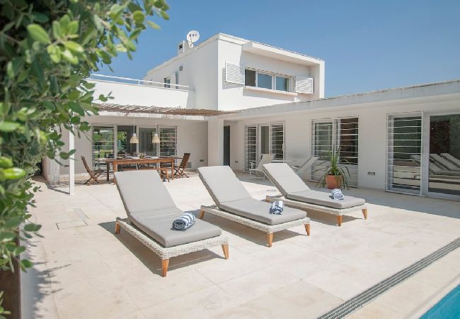 Villa em Aldeia do Meco - Villa Linda Villa em Aldeia do Meco - Villa Linda