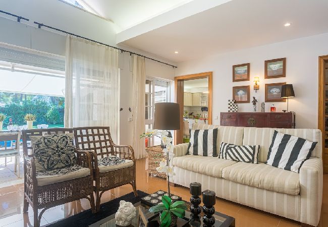 Villa em Península de Tróia - Villa Niki Villa em Península de Tróia - Villa Niki