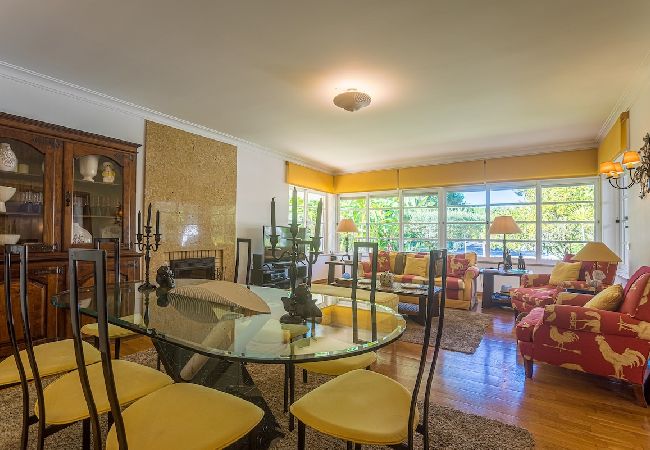 Villa em Península de Tróia - Villa Niki Villa em Península de Tróia - Villa Niki