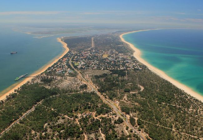 Villa em Península de Tróia - Villa Niki Villa em Península de Tróia - Villa Niki