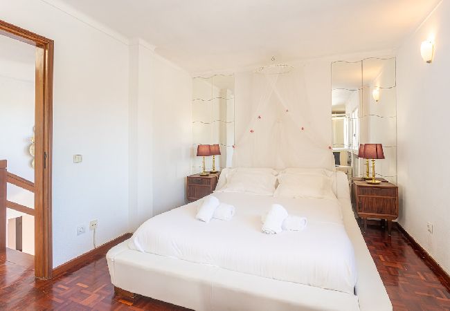 Casa em Aldeia do Meco - Villa Flora Casa em Aldeia do Meco - Villa Flora