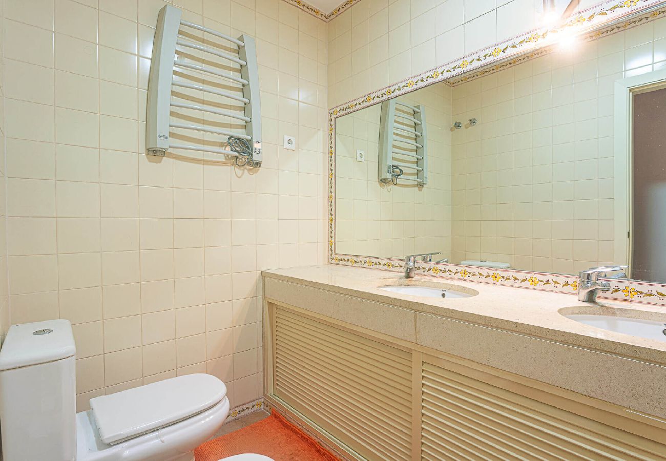 Apartamento em Herdade da Aroeira - Apartment Ciprestes