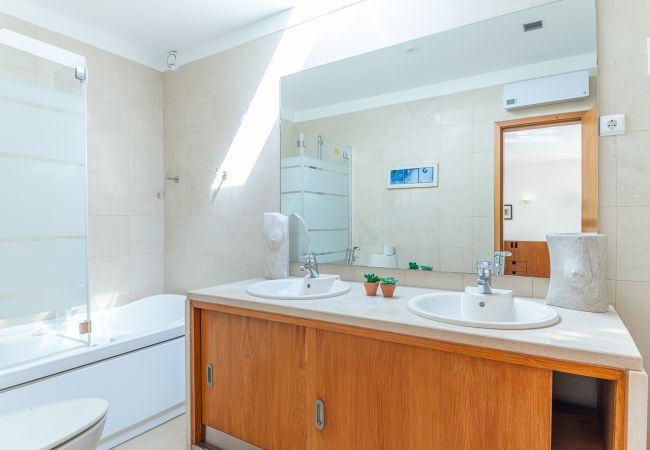 Villa em Herdade da Aroeira - Villa Aroeira II Villa em Herdade da Aroeira - Villa Aroeira II