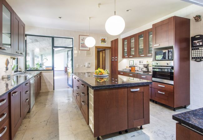 Villa em Herdade da Aroeira - Villa do Cisne Villa em Herdade da Aroeira - Villa do Cisne