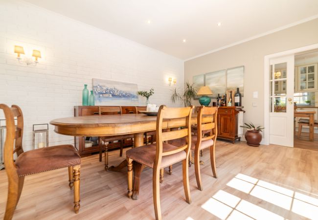 Villa em Herdade da Aroeira - Villa Gerbera Villa em Herdade da Aroeira - Villa Gerbera