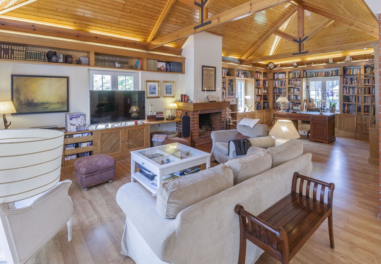 Villa em Herdade da Aroeira - Villa Gerbera