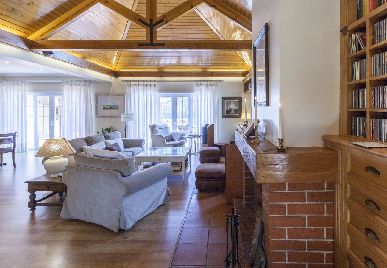 Villa em Herdade da Aroeira - Villa Gerbera