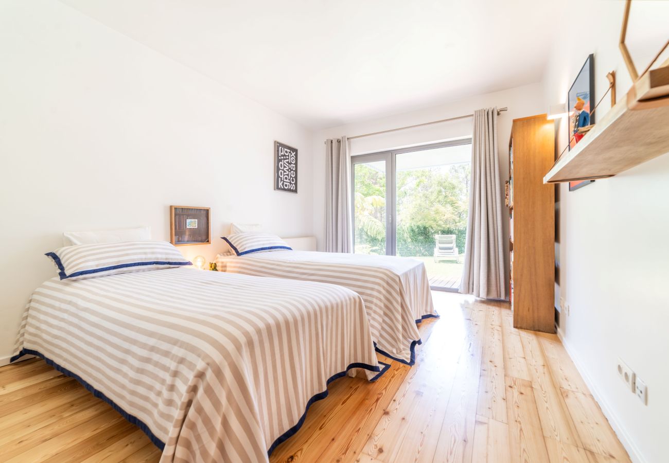 Villa em Herdade da Aroeira - Villa Arriba